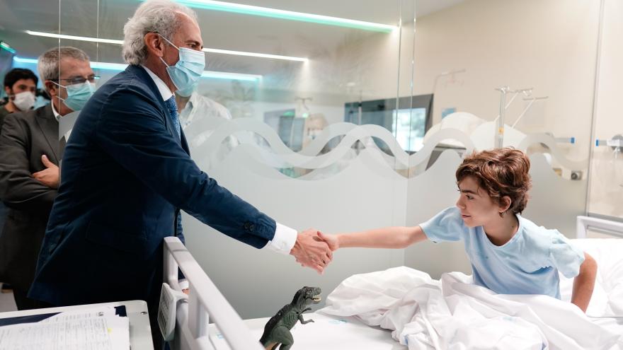 Texto Alternativo: La Comunidad de Madrid estrena el nuevo Hospital de Día de Nefrología Infantil del Gregorio Marañón