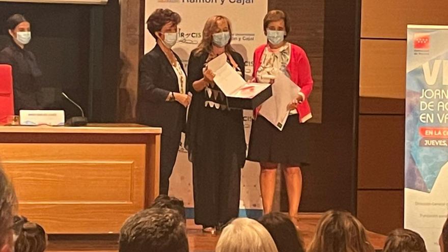 Texto Alternativo: Salud Pública premia a los centros del SERMAS con mayor cobertura de vacunación frente a la gripe en la campaña pasada