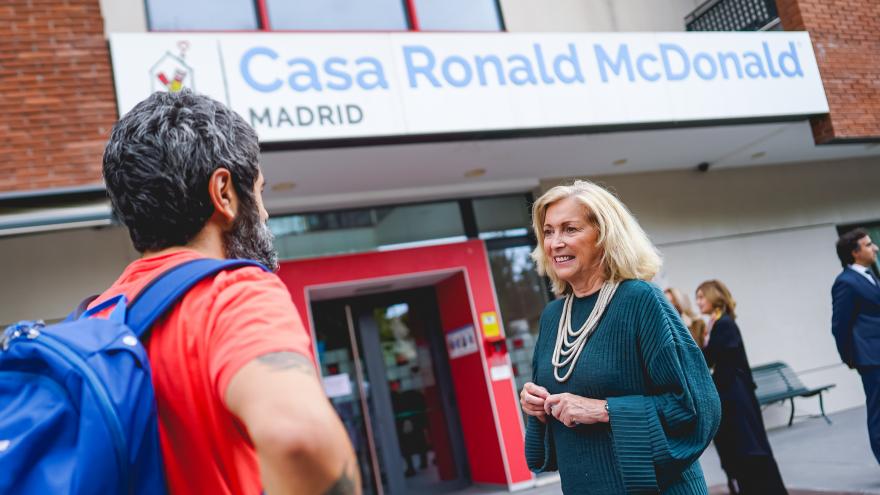 Texto Alternativo: La Comunidad de Madrid ampliará el número de familias beneficiarias de las ayudas por cuidados paliativos pediátricos