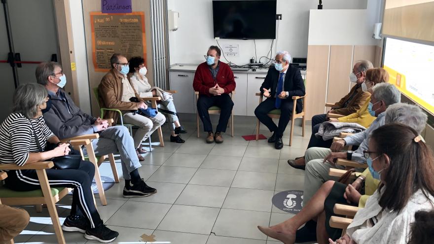 Texto Alternativo: Cerca de 42.000 personas reciben una prestación económica de la Comunidad de Madrid para atender a sus familiares dependientes