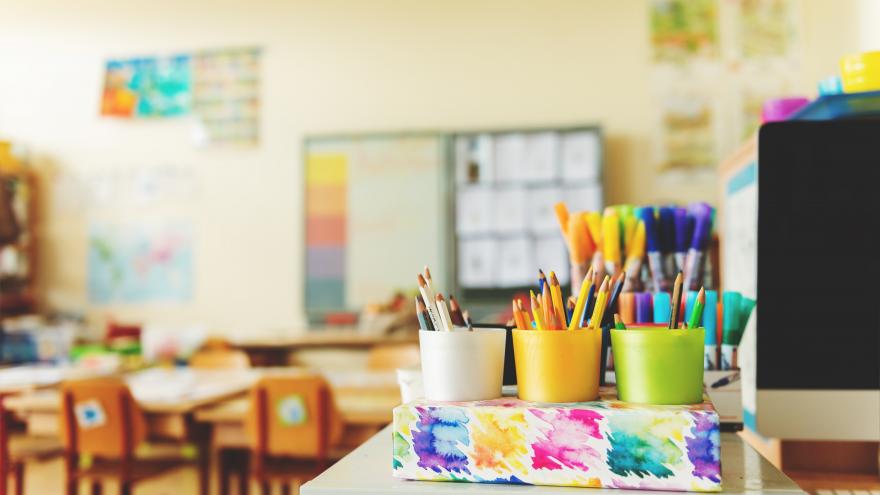 Texto Alternativo: La Comunidad de Madrid amplía la oferta de enseñanza pública de Navalcarnero con 444 nuevas plazas de Educación Especial y Secundaria