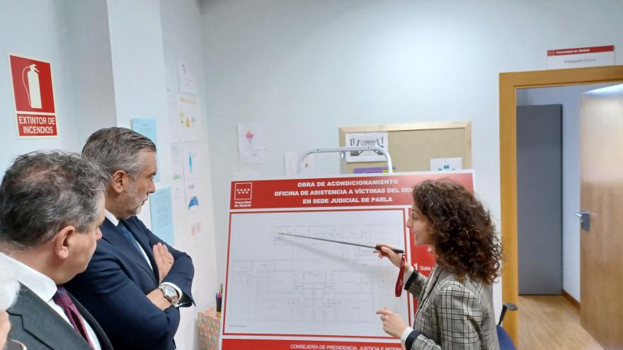 Texto Alternativo: La Comunidad de Madrid abre una nueva Oficina de Asistencia a las Víctimas del Delito en Parla que atenderá a 180.000 ciudadanos del sur de la región