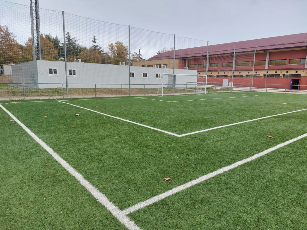 Texto Alternativo: Getafe instala nuevos vestuarios y equipamiento en el polideportivo de Arcas del Agua