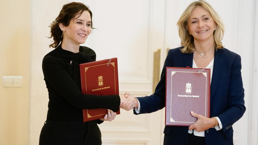 Texto Alternativo: Díaz Ayuso estrecha lazos con la región gala Île de France para colaborar en materia medioambiental, económica, educativa y cultural