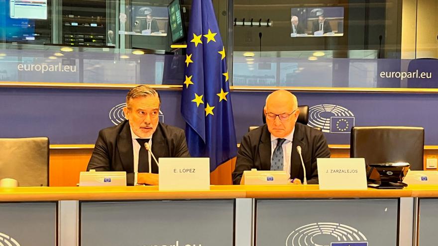 Texto Alternativo: La Comunidad de Madrid traslada la voz de las víctimas del terrorismo al Parlamento Europeo