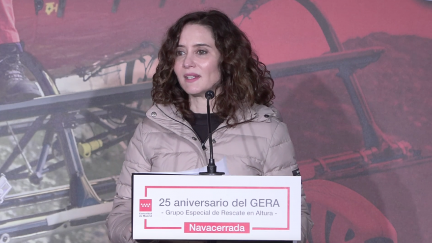 Texto Alternativo: Díaz Ayuso celebra los 25 años de trabajo del Grupo de Rescate en Altura de la Comunidad de Madrid, un “equipo de élite reconocido en toda España”