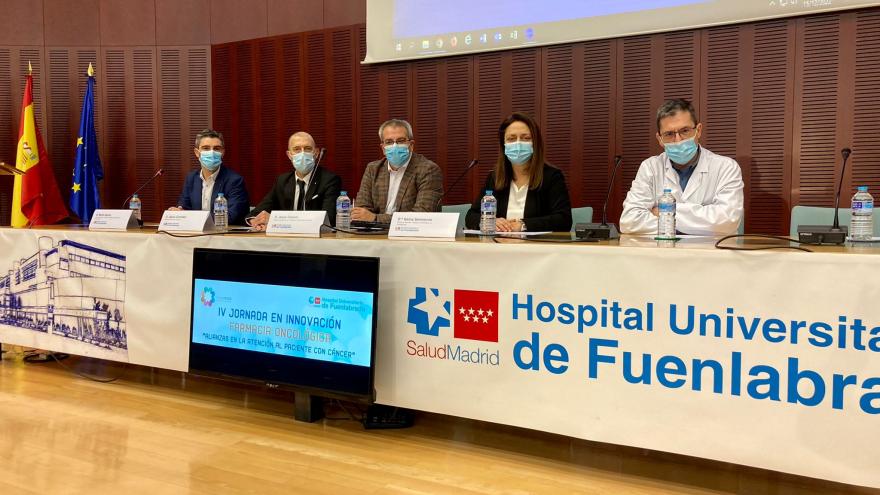 Texto Alternativo: El Hospital Universitario de Fuenlabrada celebra la IV Jornada en Innovación Farmacia Oncológica