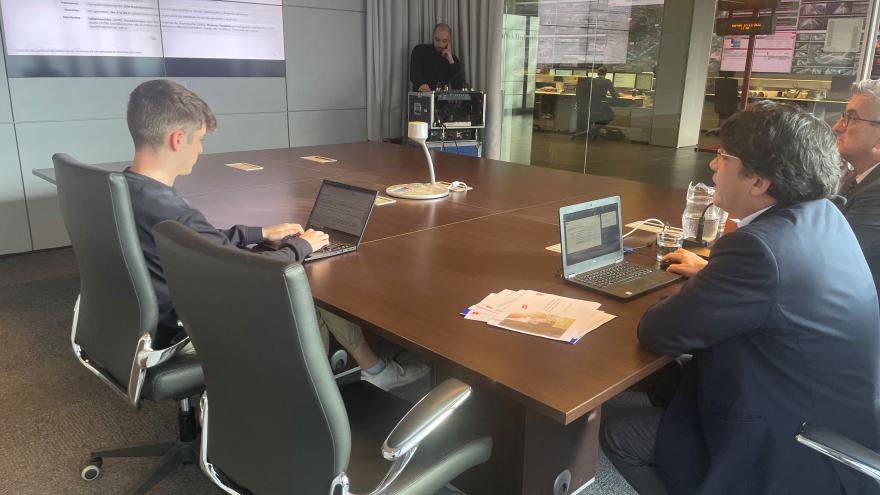 Texto Alternativo: La Comunidad de Madrid obtiene un sobresaliente de los viajeros por la atención que reciben en las oficinas de transporte público