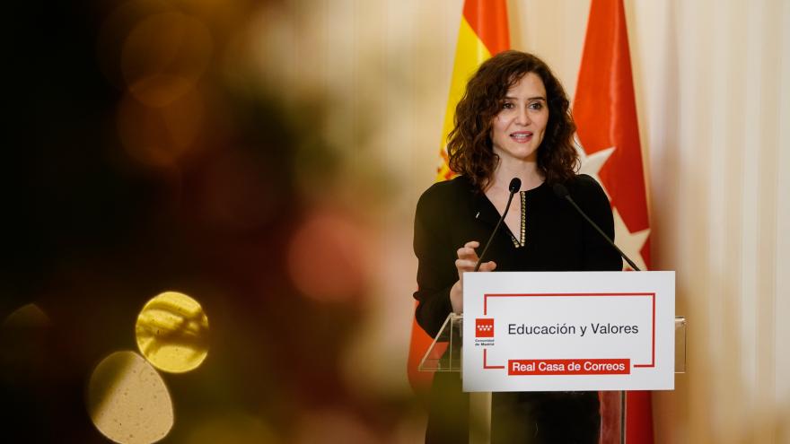 Texto Alternativo: Mensaje de fin de año de Isabel Díaz Ayuso, presidenta de la Comunidad de Madrid