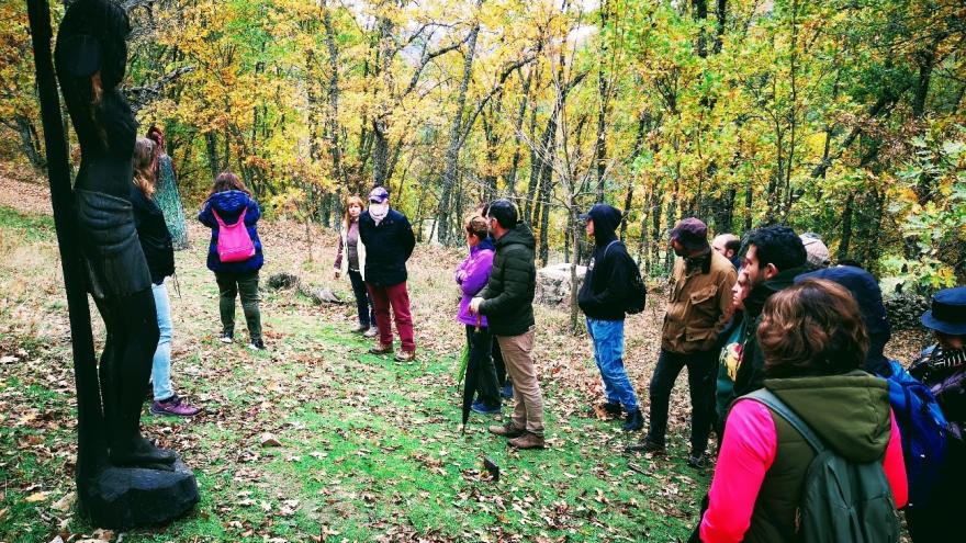 Texto Alternativo: La Comunidad de Madrid cierra con un 100% de ocupación la temporada de rutas turísticas gratuitas en la Sierra Norte