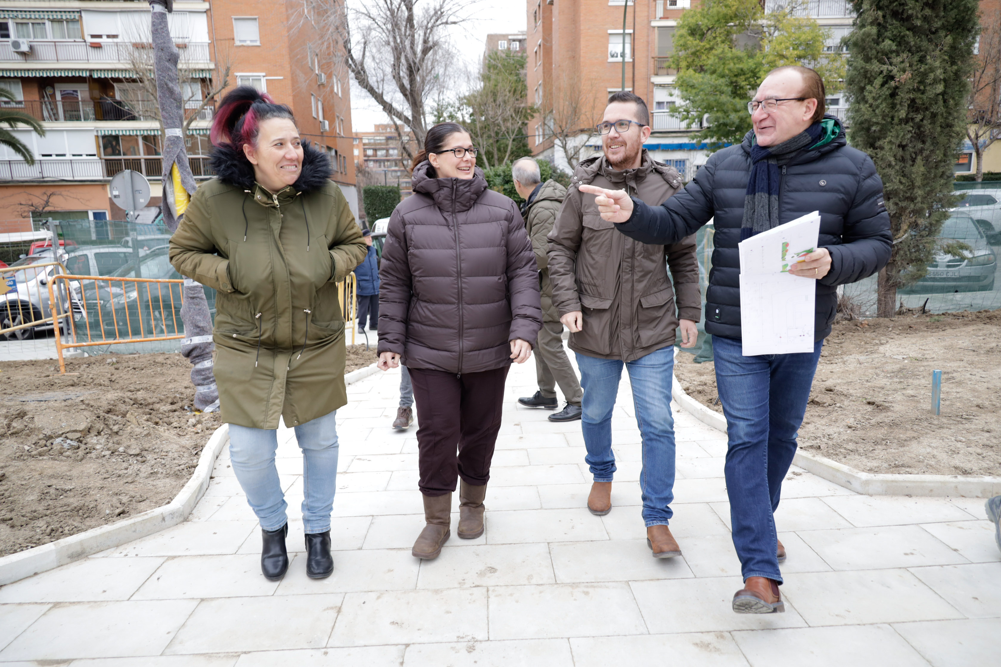 Texto Alternativo: Nuevas zonas verdes, un parque infantil y un circuito biosaludable en el espacio público entre las calles Río Sella y Río Duero