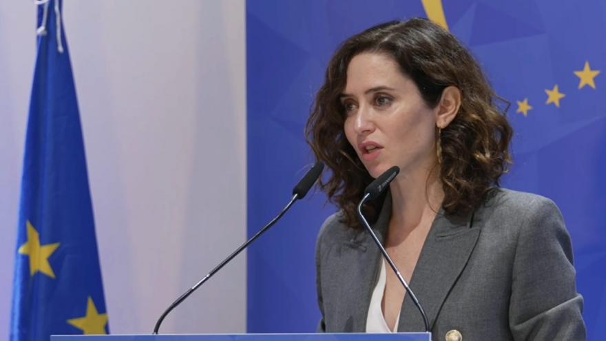 Texto Alternativo: Díaz Ayuso advierte de que el reparto de los fondos europeos se está haciendo “de manera ideológica para transformar a conveniencia a la sociedad”