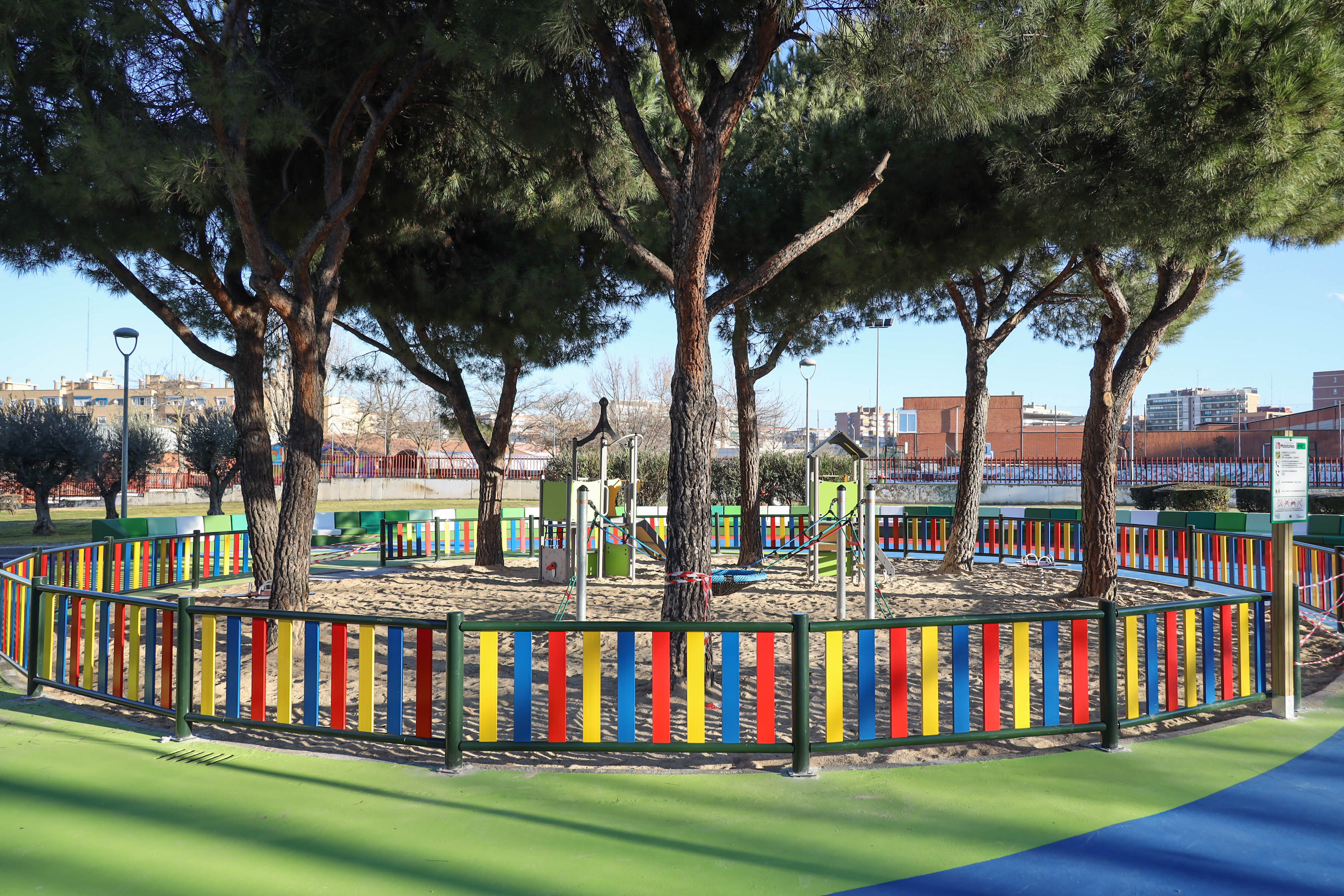 Texto Alternativo: Finalizan las obras de rehabilitación de las pistas lúdicas y de recreo del Parque de las Artes