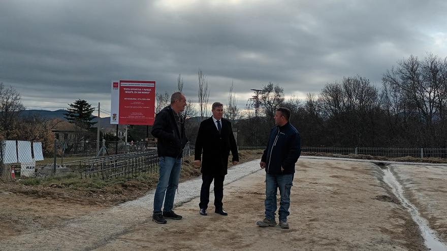 Texto Alternativo: La Comunidad de Madrid amplía la oferta deportiva y de ocio infantil en el municipio de Navarredonda-San Mamés con dos nuevas instalaciones