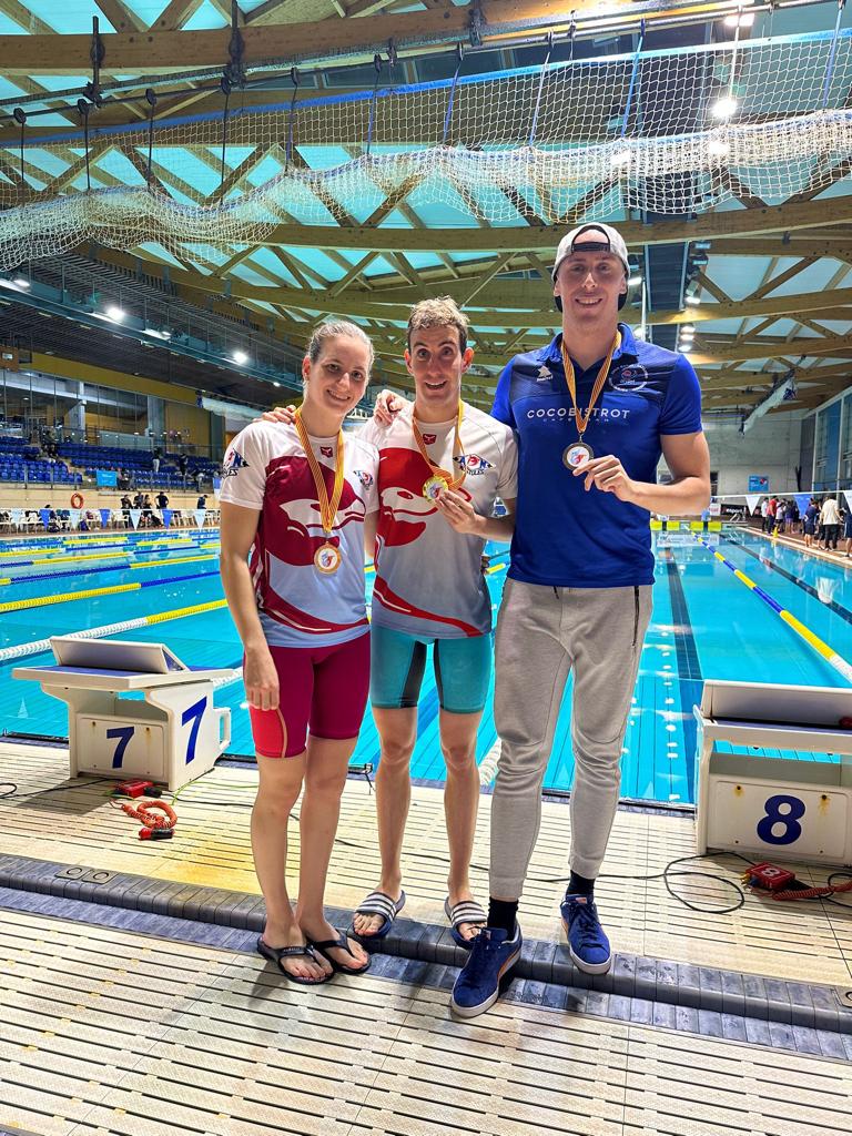 Texto Alternativo: El A.D.N. Móstoles consigue cinco medallas en el Open Internacional de Barcelona