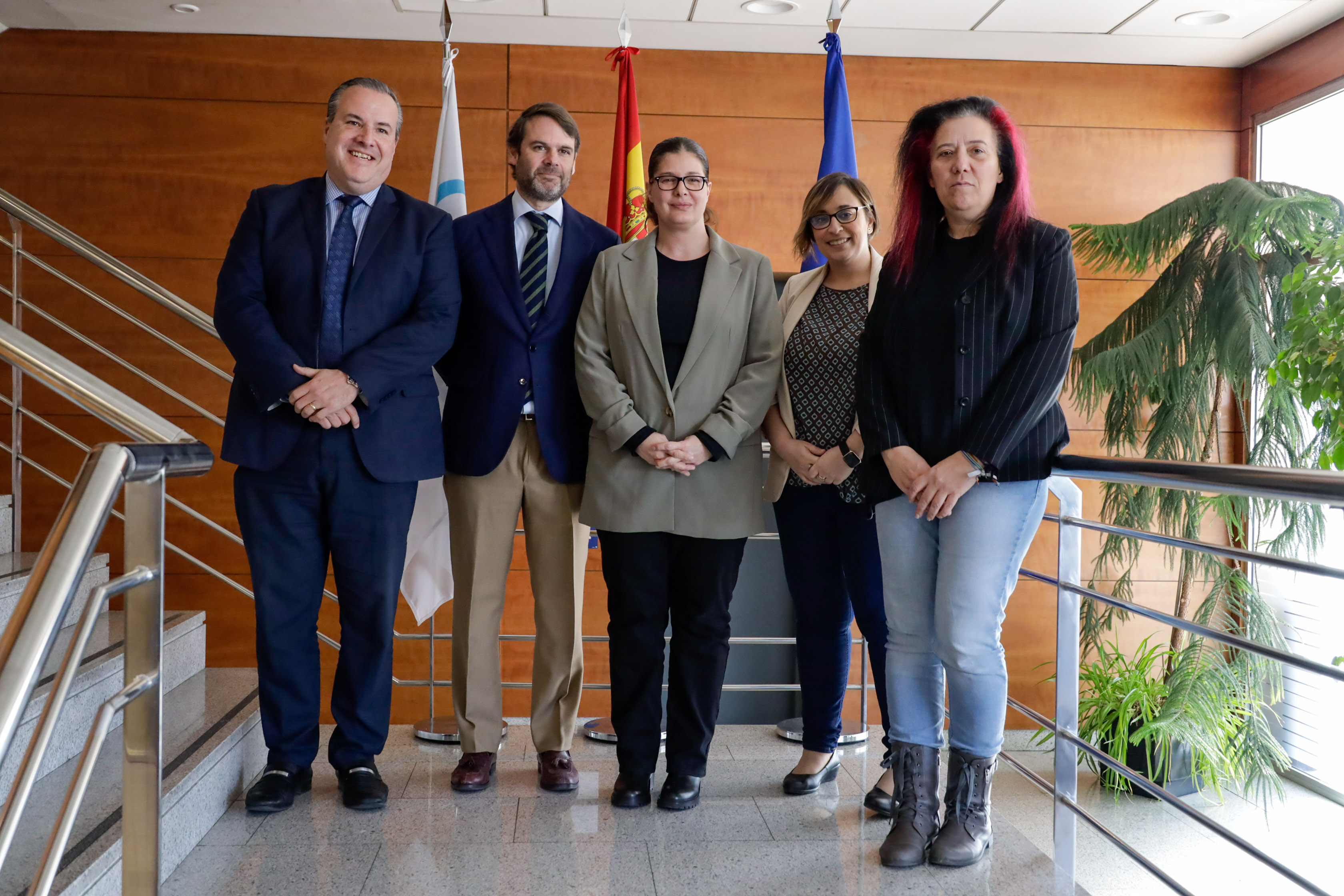 Texto Alternativo: La Alcaldesa visita la sede central de PRIM, empresa destacada por su innovación en el sector sanitario