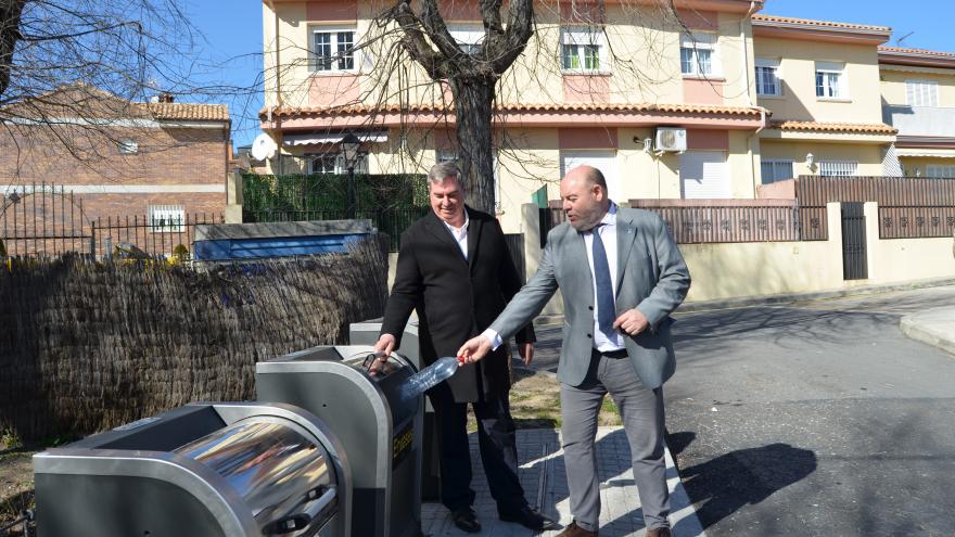 Texto Alternativo: La Comunidad de Madrid finaliza en Navalagamella la construcción de las primeras islas ecológicas para el tratamiento de residuos urbanos