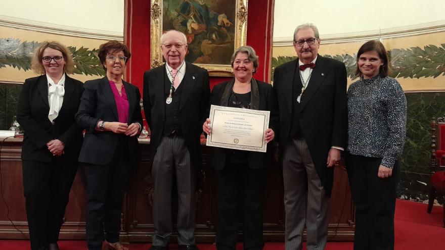 Texto Alternativo: La Real Academia Nacional de Medicina otorga a Luisa López Díaz-Ufano la distinción como mejor médico de Familia de España