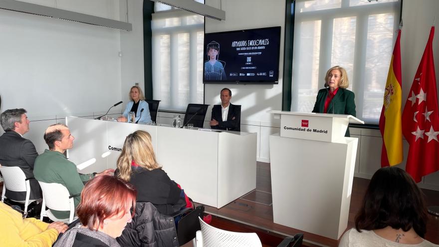 Texto Alternativo: La Comunidad de Madrid promueve el acogimiento familiar especializado para menores con graves problemas de conducta, discapacidad o trauma