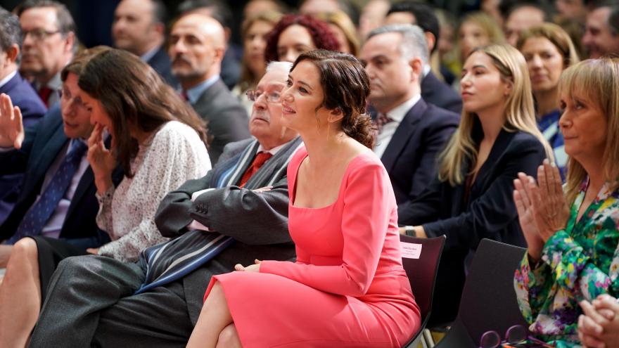 Texto Alternativo: Díaz Ayuso reivindica el sistema autonómico y defiende que la Comunidad de Madrid siempre lo ha protegido “con lealtad”
