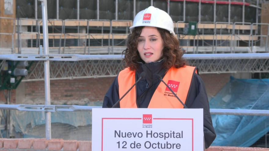 Texto Alternativo: Díaz Ayuso avanza que las obras del nuevo edificio de Hospitalización del 12 de Octubre están ejecutadas al 60% y entrará en funcionamiento a finales de año