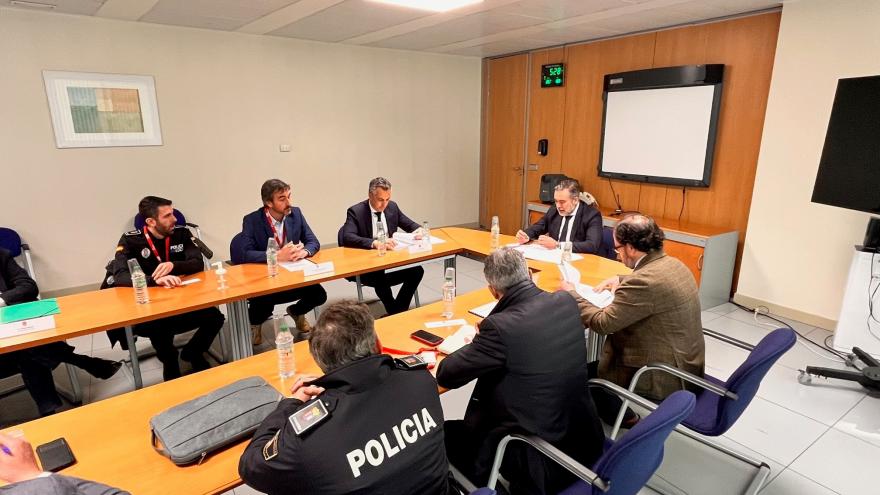 Texto Alternativo: La Comunidad de Madrid mejora la coordinación de las Policías Locales del norte de la región en materia de seguridad ciudadana