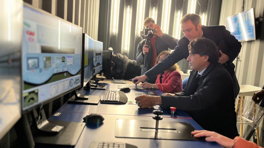 Texto Alternativo: La Comunidad de Madrid expone la tecnología de la Estación 4.0 de Metro en la Semana de la Ingeniería de Caminos