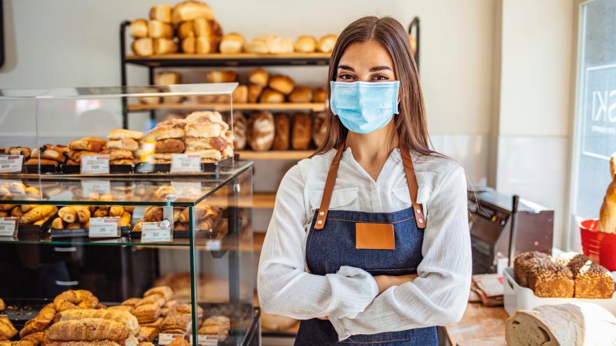 Texto Alternativo: La Comunidad de Madrid ayudó el año pasado a cerca de 20.000 trabajadores autónomos y pymes del comercio