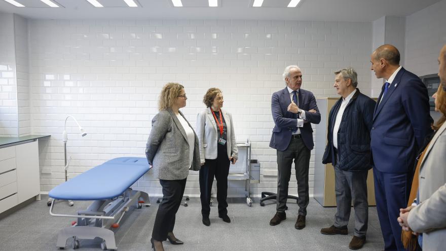 Texto Alternativo: La Comunidad de Madrid culmina el nuevo Centro de Salud Sevilla la Nueva que atenderá a 10.000 vecinos