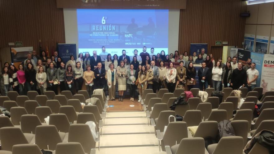 Texto Alternativo: Los hospitales públicos de la Comunidad de Madrid, Infanta Leonor y Villalba, premiados por el Registro Nacional de Fracturas de Cadera