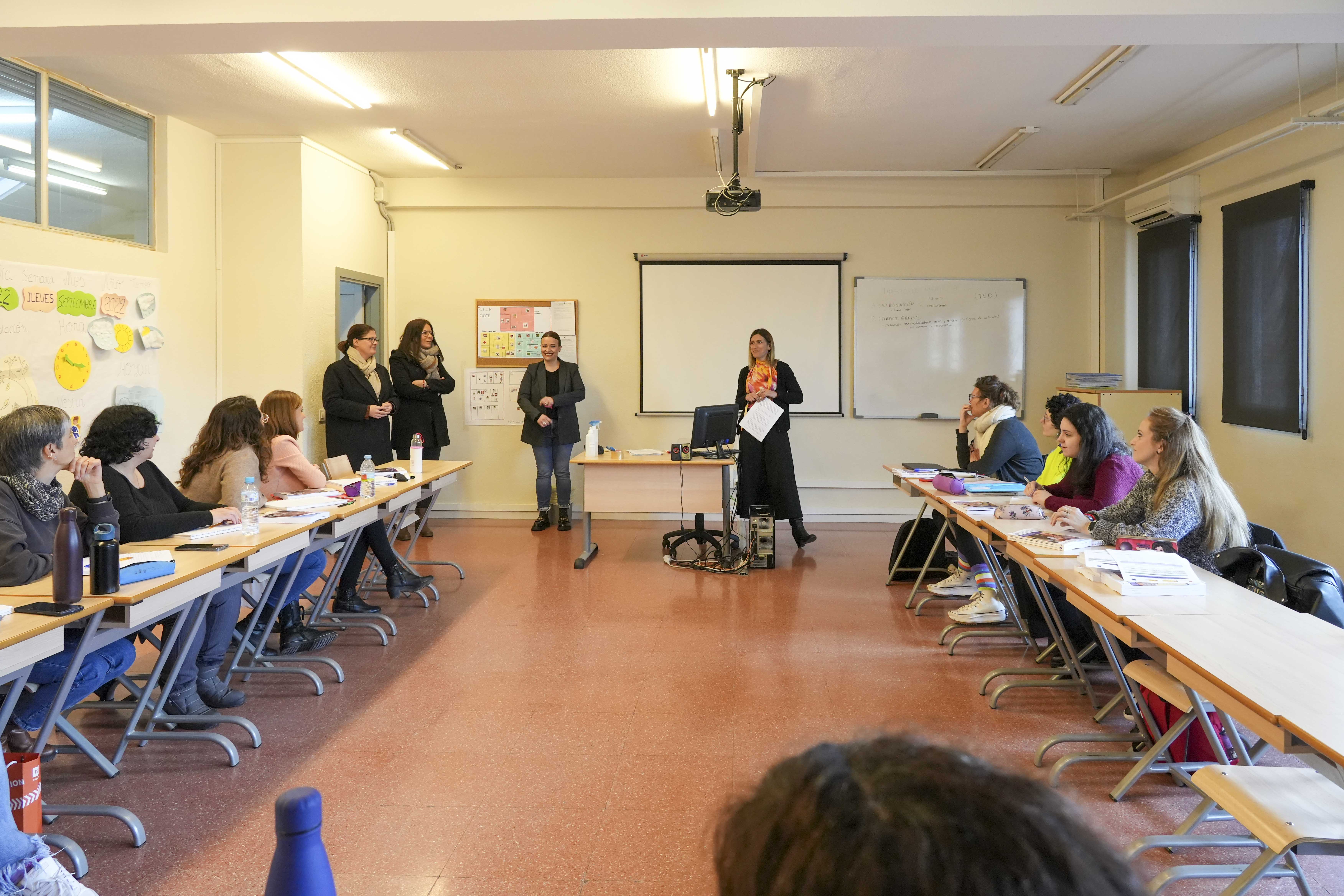 Texto Alternativo: Móstoles ofrece a personas en desempleo cursos de atención al alumnado con necesidades educativas especiales