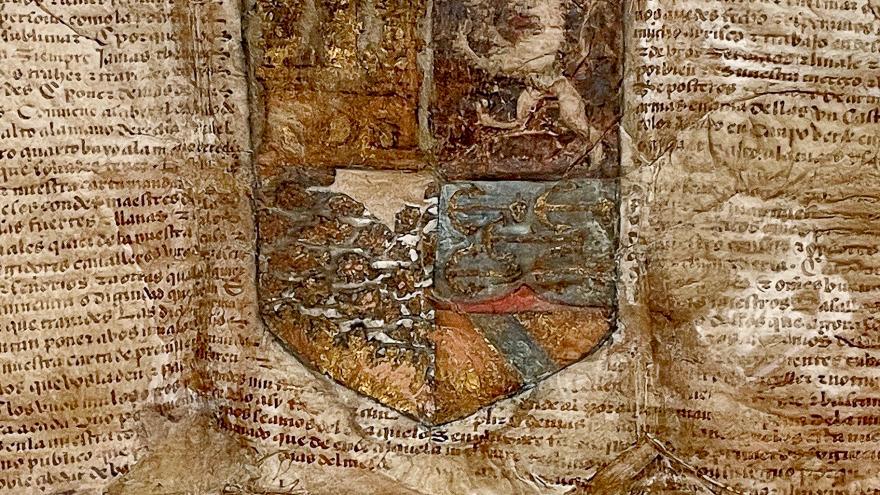 Texto Alternativo: La Comunidad de Madrid declara BIC al primer escudo de armas de Cristóbal Colón concedido por los Reyes Católicos