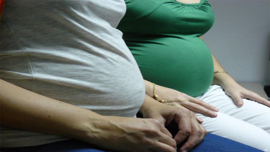 Texto Alternativo: El Hospital del Sureste amplía proyecto de investigación con sesiones de musicoterapia en embarazadas