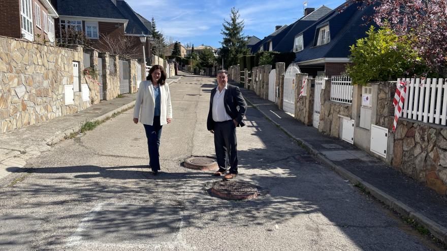 Texto Alternativo: La Comunidad de Madrid anuncia la rehabilitación integral de la urbanización Fuentes de la Salinera en Collado Mediano