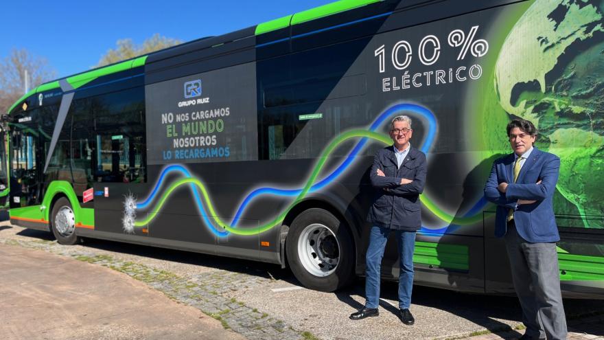 Texto Alternativo: La Comunidad de Madrid la Comunidad de Madrid presenta en Leganés la primera línea interurbana regional de autobuses 100% eléctricos