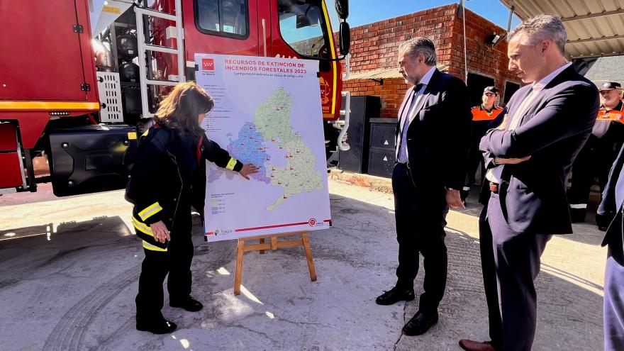 Texto Alternativo: La Comunidad de Madrid refuerza la lucha contra el fuego en espacios naturales con el nuevo Punto de Incendio Forestal de Sevilla la Nueva