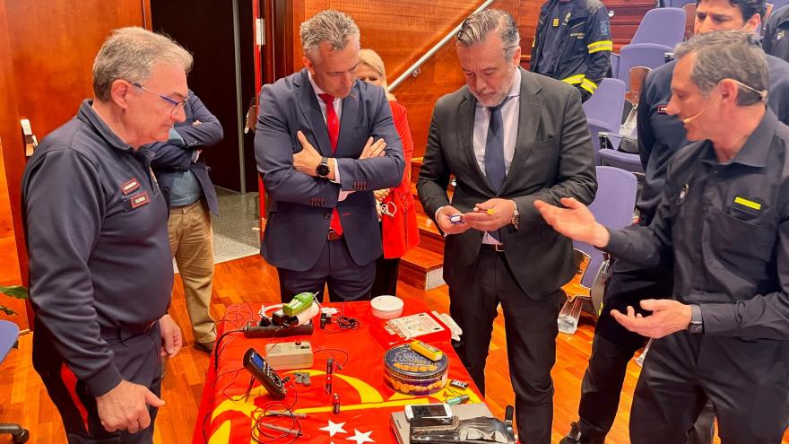 Texto Alternativo: La Comunidad de Madrid la Comunidad de Madrid presenta la campaña #BateríasSeguras para alertar de sus riesgos por mal uso en los hogares