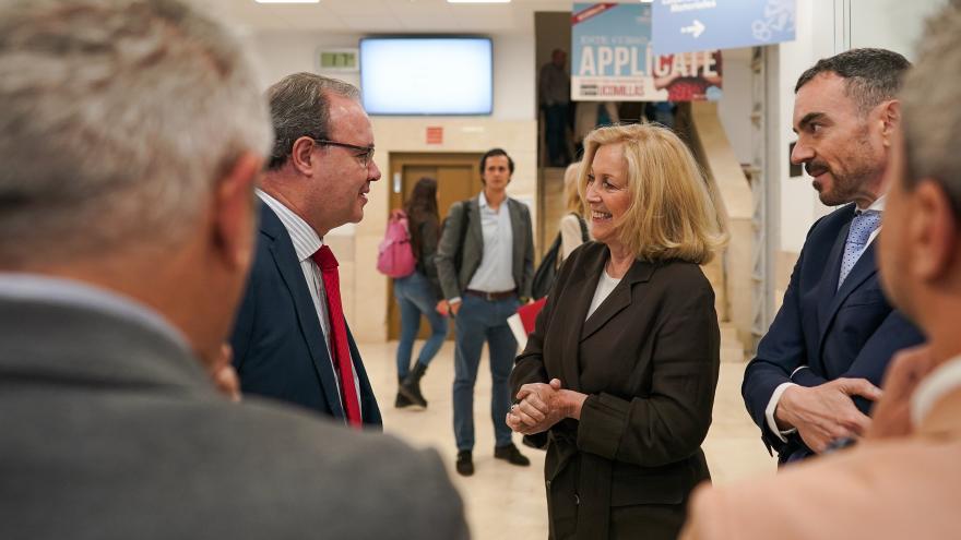 Texto Alternativo: La Comunidad de Madrid promueve la máxima autonomía y el respeto a la voluntad y preferencias de las personas adultas con discapacidad