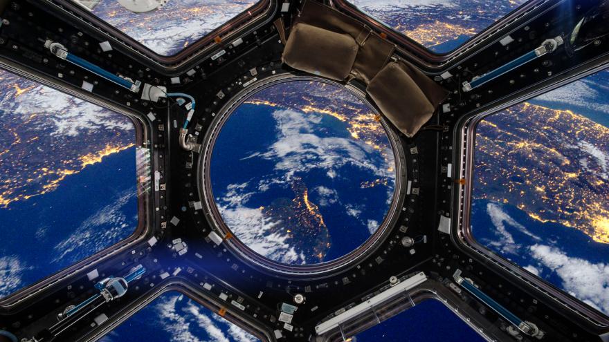 Texto Alternativo: El Hospital La Paz de la Comunidad de Madrid aplica la Inteligencia Artificial para diagnosticar la salud de astronautas en el espacio
