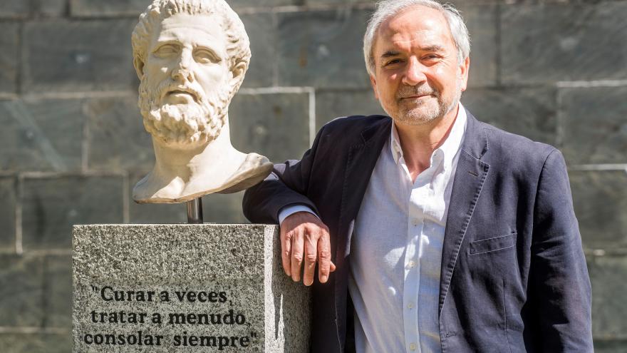 Texto Alternativo: El responsable de Gestión del Conocimiento del Hospital Fundación Alcorcón, nombrado vicedecano de Hospitales de la Universidad Rey Juan Carlos