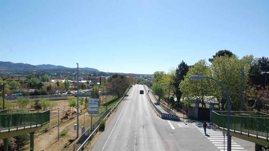 Texto Alternativo: La Comunidad de Madrid rehabilitará la avenida Reina Victoria de Alpedrete a su paso por la zona de la estación Los Negrales