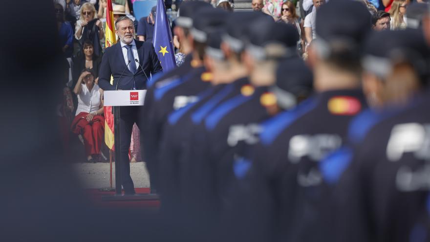 Texto Alternativo: La Comunidad de Madrid incorpora 156 nuevos policías locales para reforzar la seguridad ciudadana
