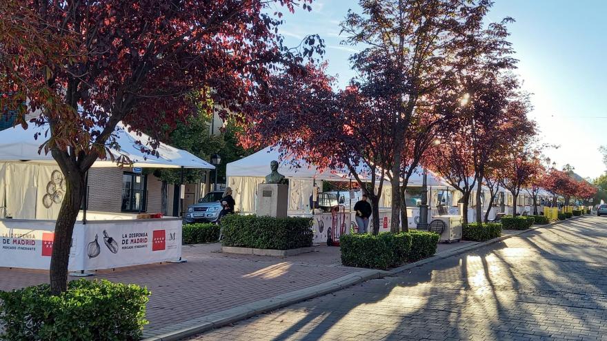 Texto Alternativo: La Comunidad de Madrid inicia en Lozoyuela y Majadahonda la XI edición de su mercado itinerante de productos locales