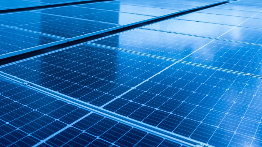 Texto Alternativo: La Comunidad de Madrid invierte 27,7 millones para construir ocho plantas fotovoltaicas en depuradoras de aguas
