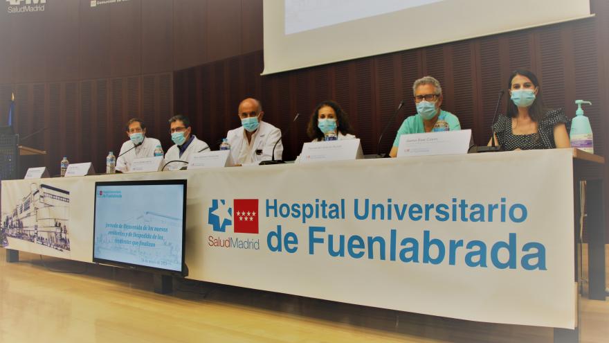 Texto Alternativo: El Hospital Universitario de Fuenlabrada da la bienvenida a 52 nuevos residentes