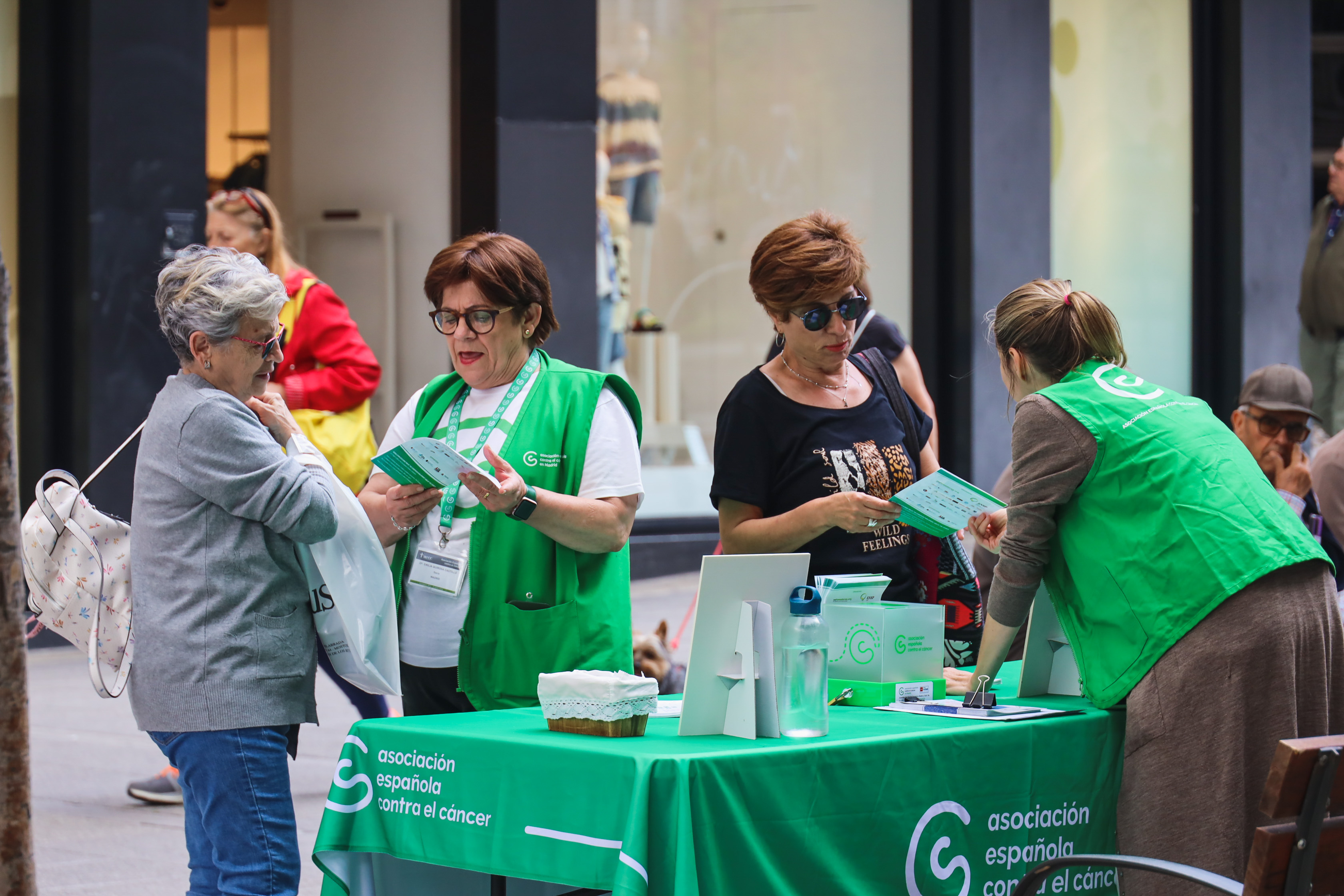 Texto Alternativo: Móstoles celebra el Día Mundial sin Tabaco apoyando la campaña de la OMS que este año tiene como lema Cultivemos alimentos, no tabaco