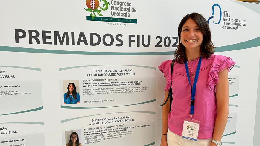 Texto Alternativo: Una médica residente del Hospital Clínico San Carlos, premiada en el Congreso Nacional de Urología