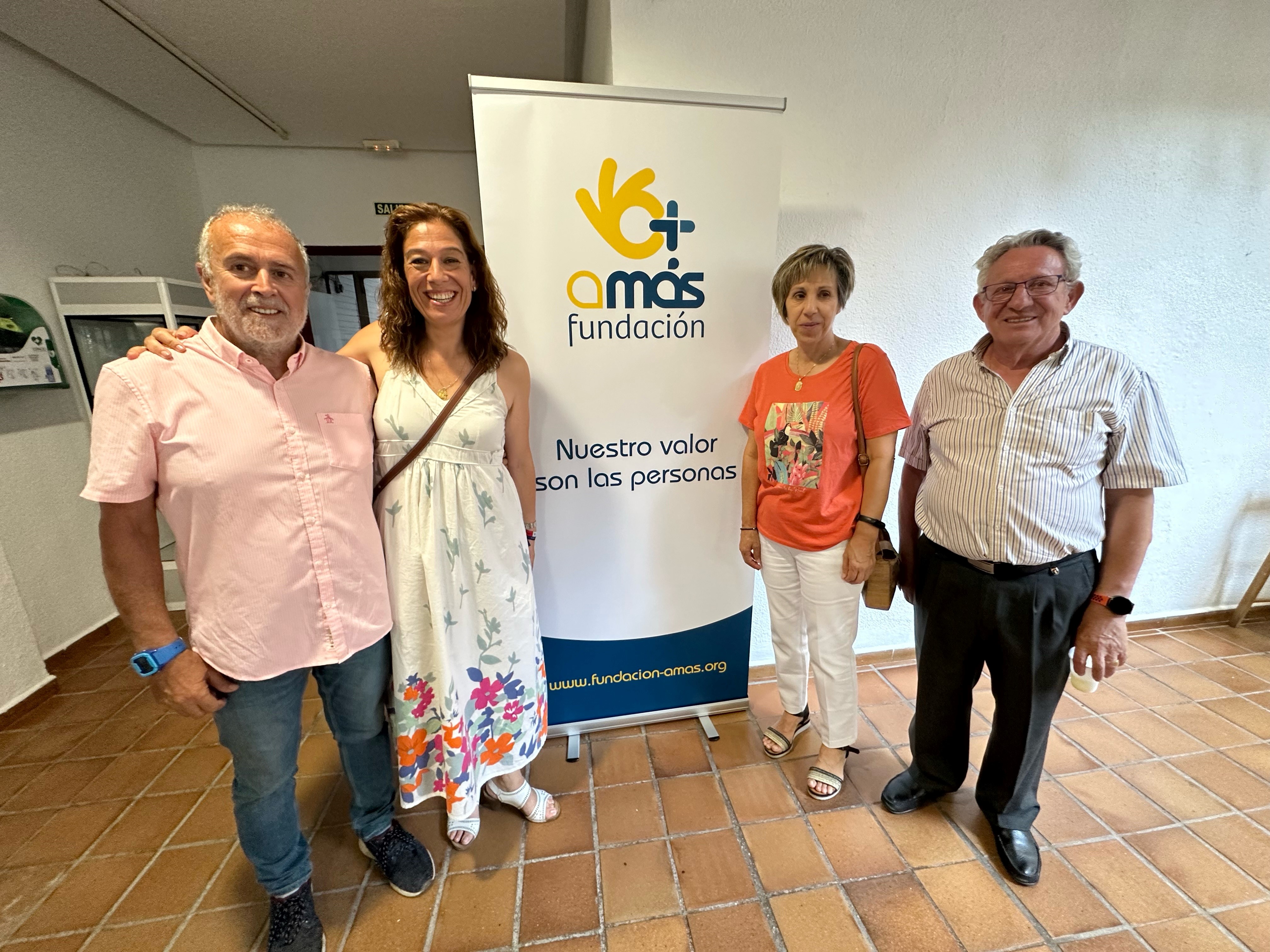 Texto Alternativo: El Grupo Los Picassos, de la Fundación Amás, exponen sus obras sobre el movimiento en la muestra The key of movement