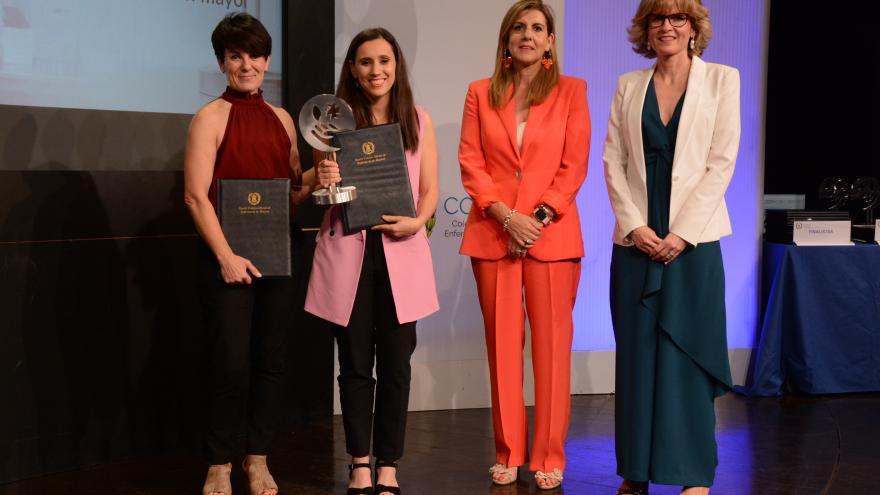 Texto Alternativo: Elena Morcillo, enfermera del Centro de Salud Los Yébenes, consigue el tercer Premio de Investigación CODEM 2023