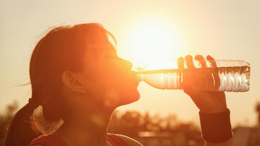 Texto Alternativo: La Comunidad de Madrid activa el Nivel 2 de riesgo ante las altas temperaturas previstas para domingo y lunes